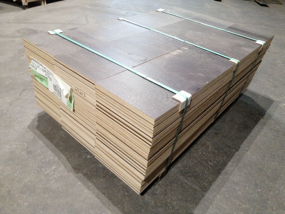 Filmivaneri III F/V 12x328x1529 Ruskea/Ruskea Koivu