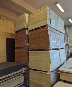 Filmivaneri III F/MDO 18x1220x2440